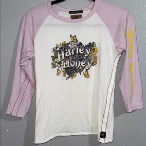 Rare Trunk Ltd ' lilac & White Harley Honey Raglan Tee